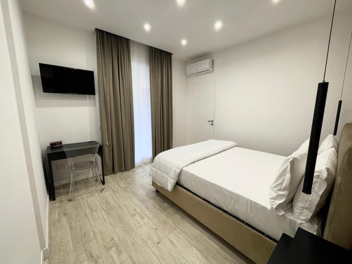 Aroma Apartment And B&B, Maschio Angioino Naples Extérieur photo