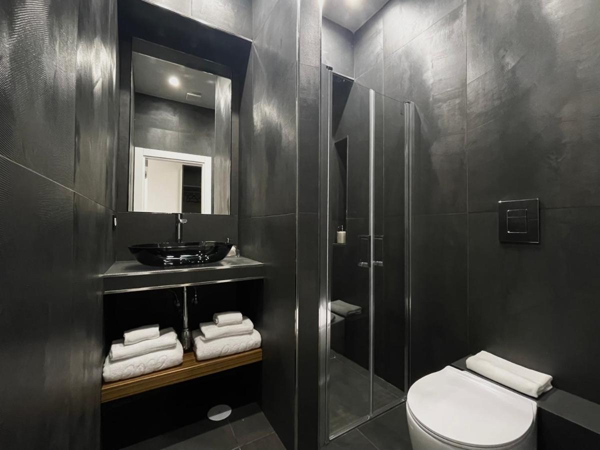 Aroma Apartment And B&B, Maschio Angioino Naples Extérieur photo